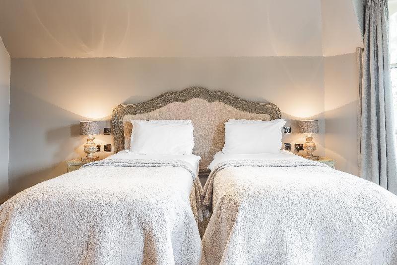 Classic Double or Twin Room