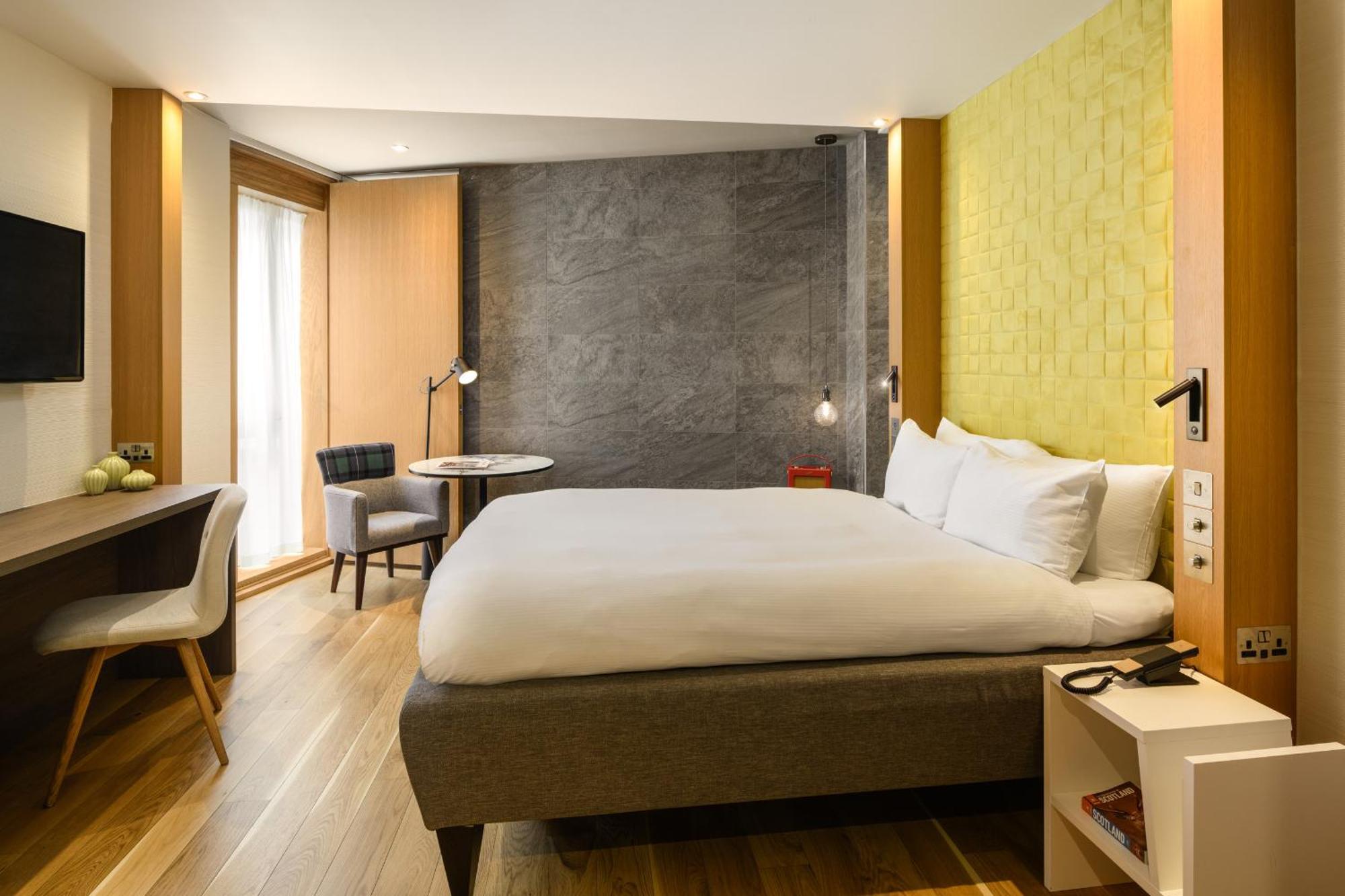 Chambre Double Spacieuse