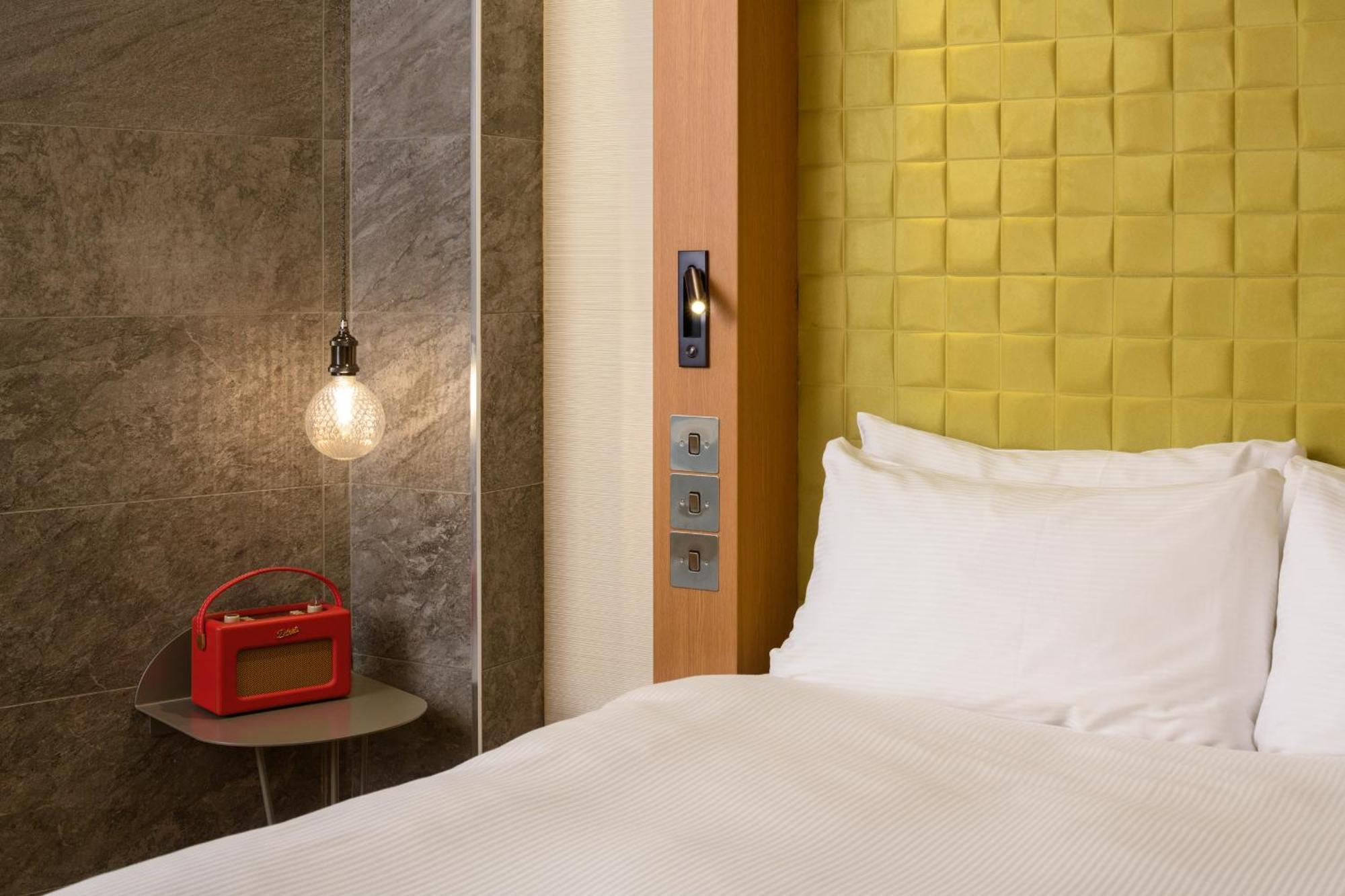 Chambre Double - Accessible (Adaptée aux Personnes à Mobilité Réduite)