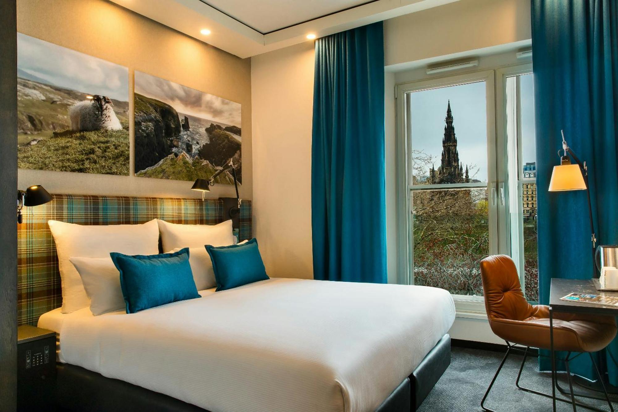 Standard Double Room City View
