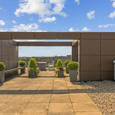 Princes Street Suites-2